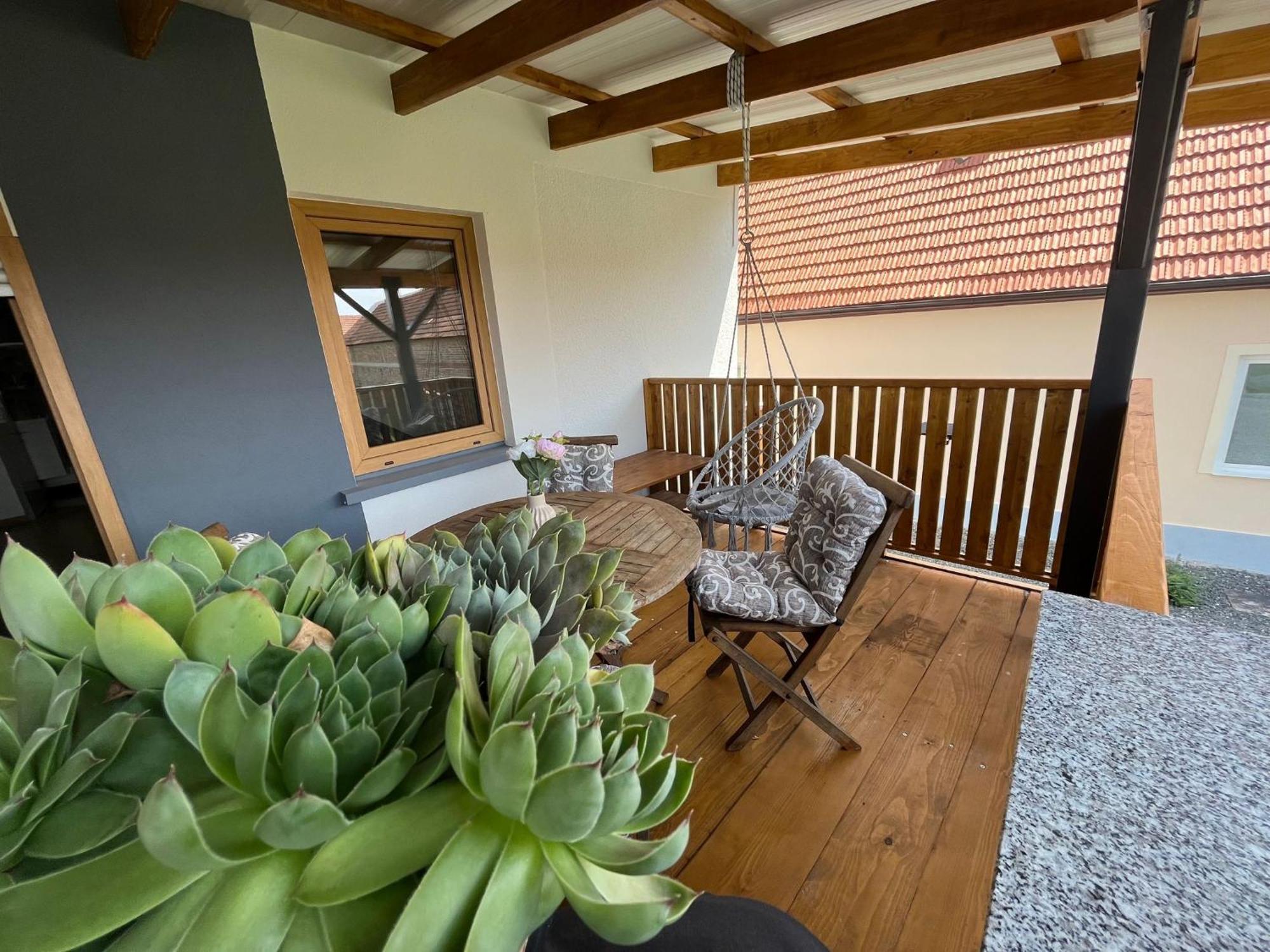 Apartman Mara Mala Subotica Exterior foto